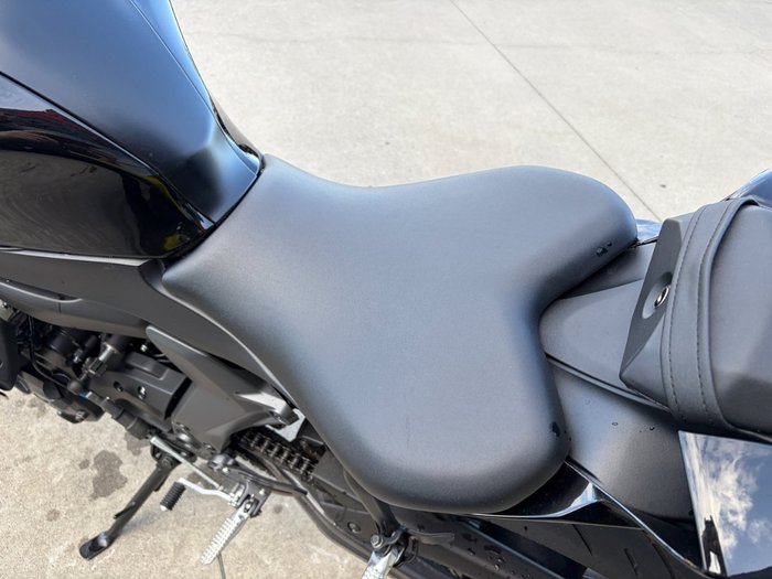 2024 Yamaha YZF-R7LA Black