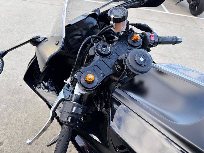 2024 Yamaha YZF-R7LA Black