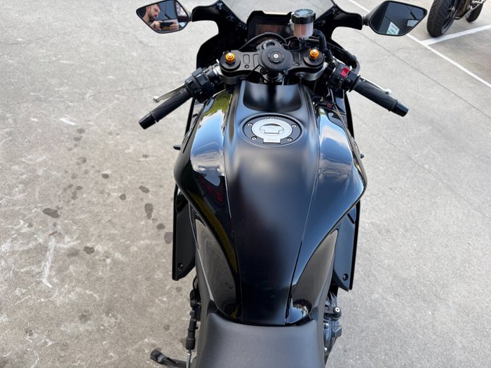 2024 Yamaha YZF-R7LA Black