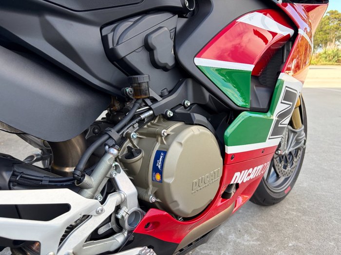 2024 DUCATI PANIGALE V2 BAYLISS 20TH ANNIV Red