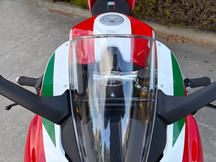 2024 DUCATI PANIGALE V2 BAYLISS 20TH ANNIV Red