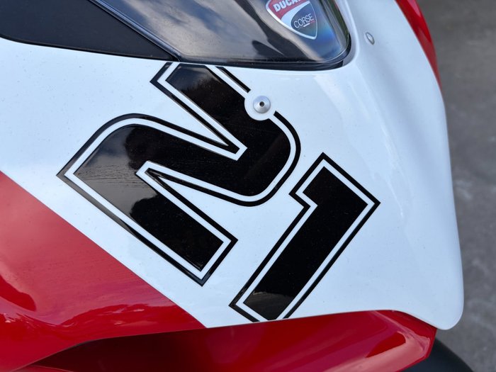 2024 DUCATI PANIGALE V2 BAYLISS 20TH ANNIV Red