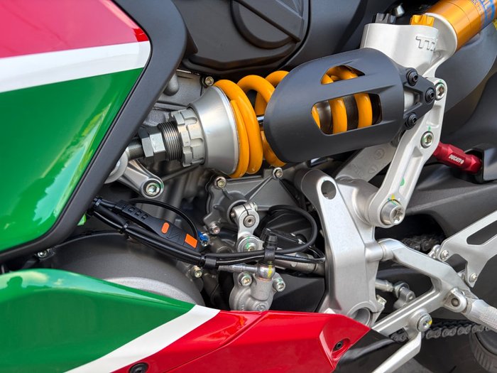 2024 DUCATI PANIGALE V2 BAYLISS 20TH ANNIV Red