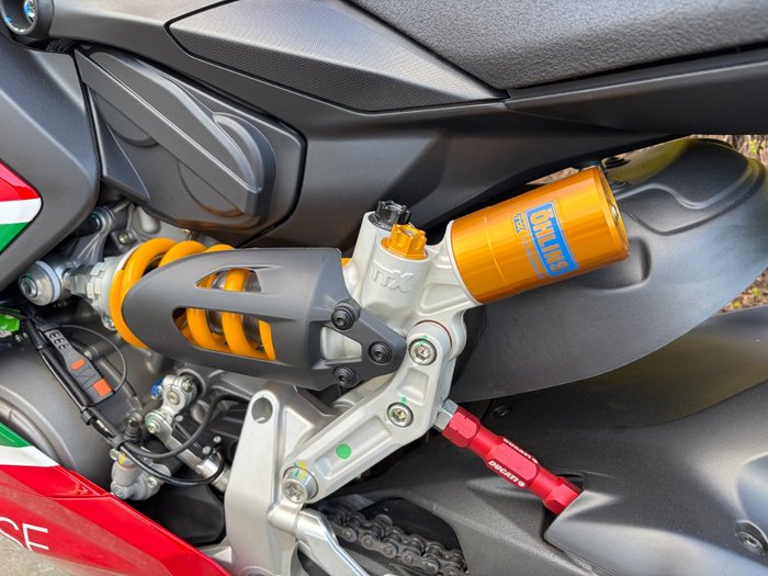 2024 DUCATI PANIGALE V2 BAYLISS 20TH ANNIV Red