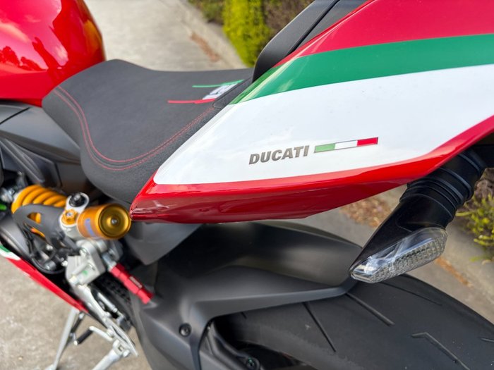 2024 DUCATI PANIGALE V2 BAYLISS 20TH ANNIV Red
