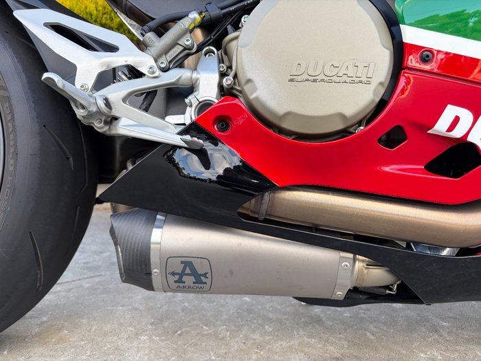 2024 DUCATI PANIGALE V2 BAYLISS 20TH ANNIV Red