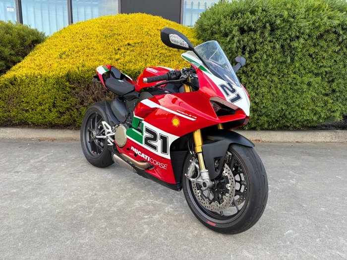2024 DUCATI PANIGALE V2 BAYLISS 20TH ANNIV Red