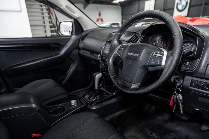 2020 Isuzu D-MAX SX MY19 4X4 Dual Range Splash White