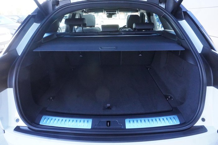 2025 Land Rover Range Rover Velar P250 Dynamic SE