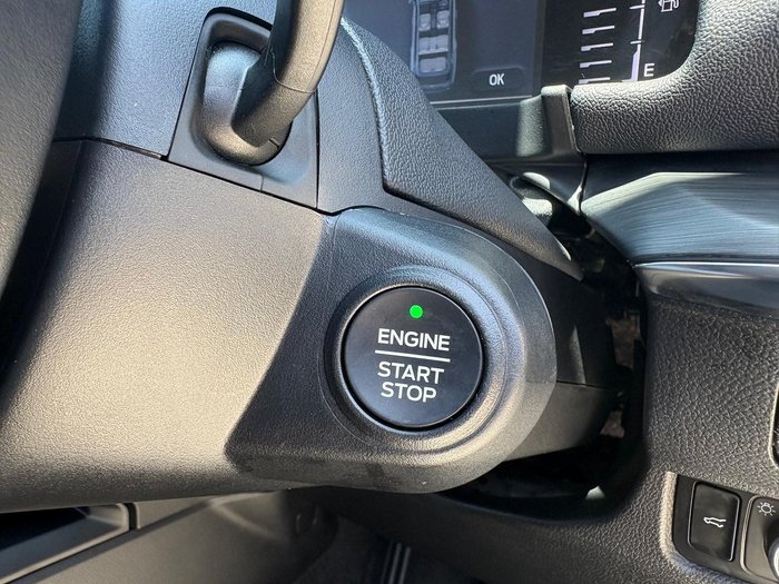 2025 Ford Everest Black Edition