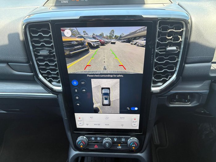 2025 Ford Everest Black Edition