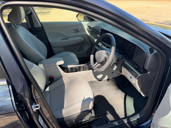 2025 Hyundai Kona Hybrid Premium