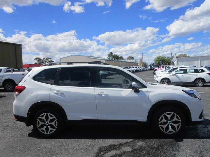 2024 Subaru Forester 2.5i Luxury Special Edition