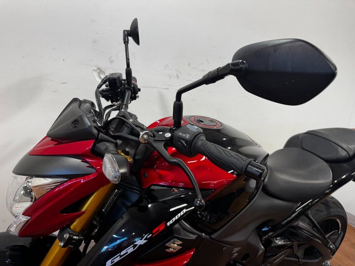 2018 Suzuki GSX-S1000 RED