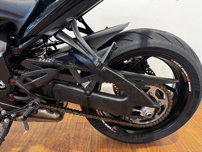 2018 Suzuki GSX-S1000 RED