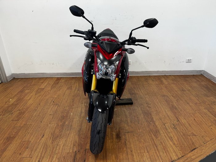 2018 Suzuki GSX-S1000 RED