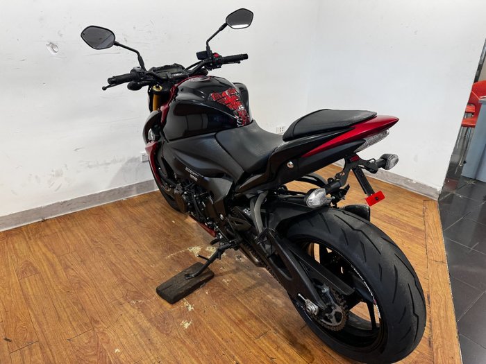 2018 Suzuki GSX-S1000 RED