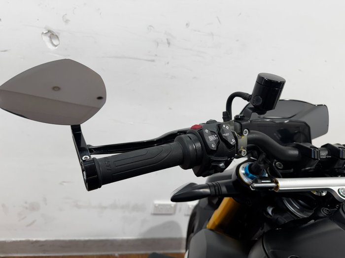 2021 Ducati STREETFIGHTER V4 S Black