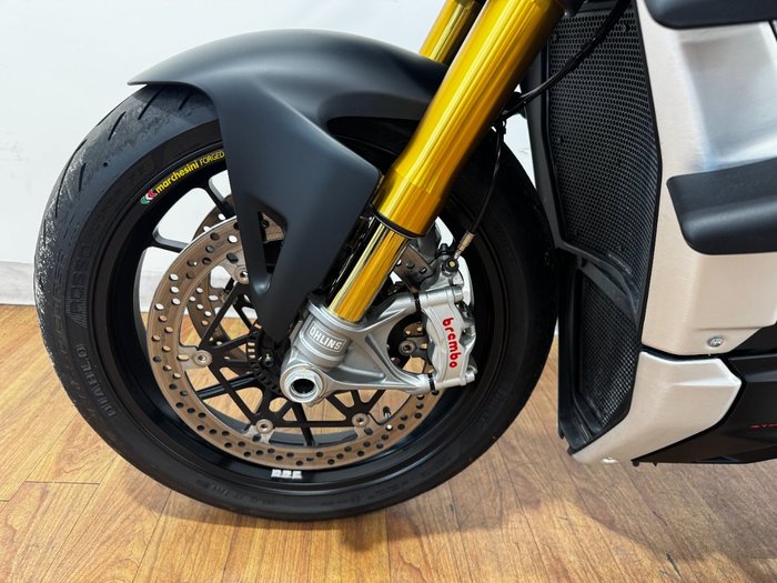 2021 Ducati STREETFIGHTER V4 S Black