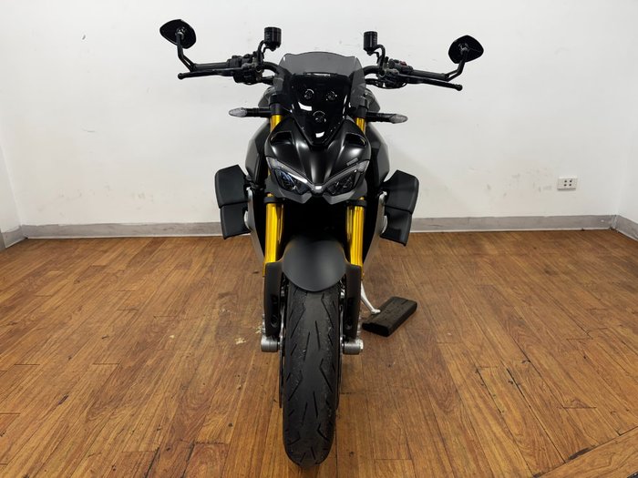 2021 Ducati STREETFIGHTER V4 S Black