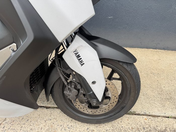 2024 Yamaha XMAX 300 (CZD300A) GREY