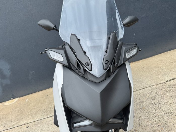 2024 Yamaha XMAX 300 (CZD300A) GREY