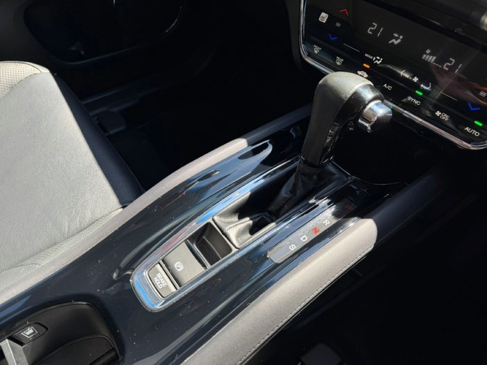 2016 Honda HR-V VTi-L