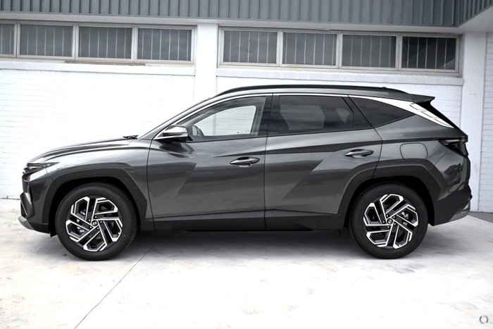 2026 Hyundai Tucson Hybrid Premium