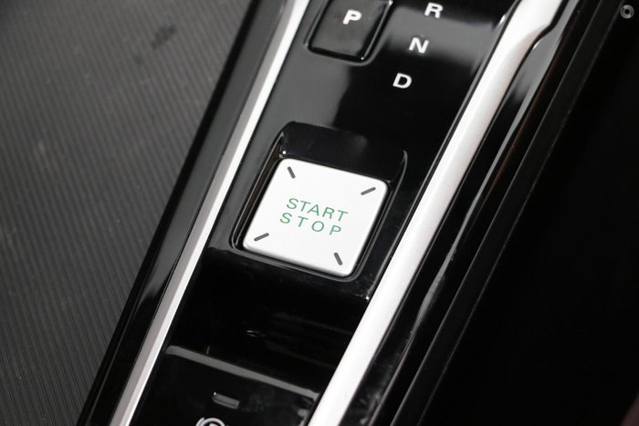 2025 MG ZS Essence Turbo