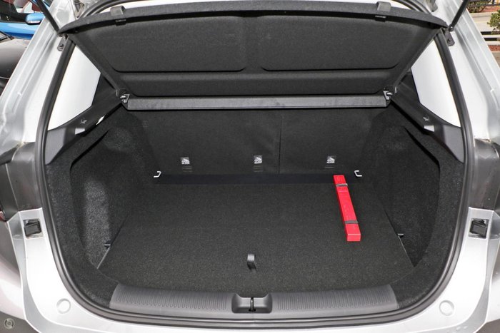 2025 MG ZS Essence Turbo