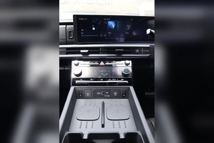 2025 Hyundai Santa Fe Hybrid Calligraphy