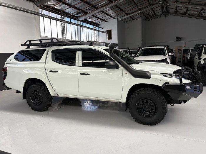 2020 Mitsubishi Triton GLX