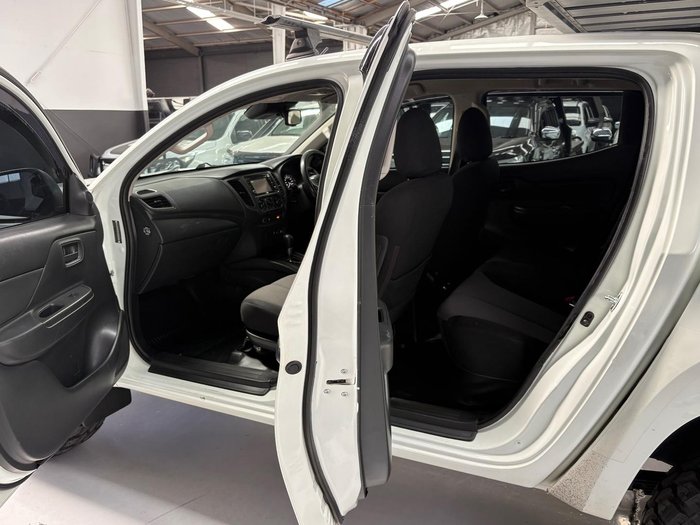 2020 Mitsubishi Triton GLX