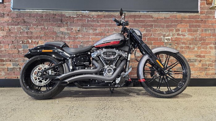 Harley-Davidson Breakout 114 (FXBRS) Softail