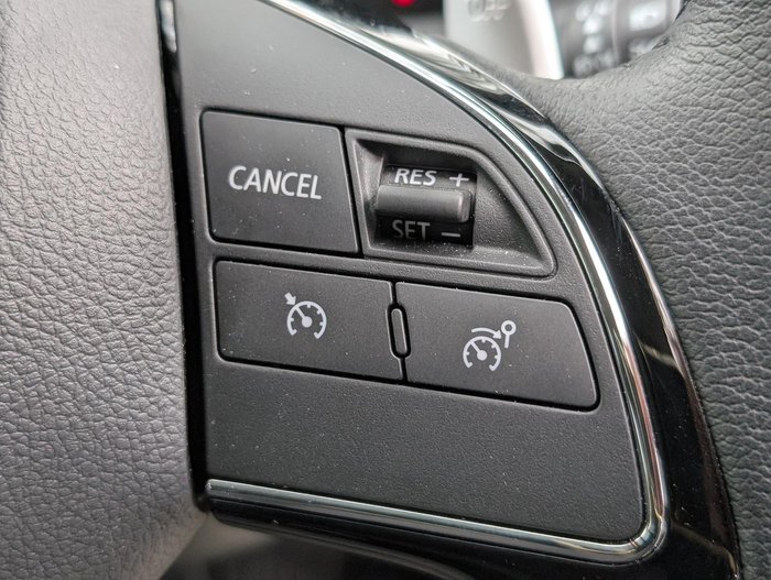 2024 Mitsubishi Eclipse Cross PHEV ES