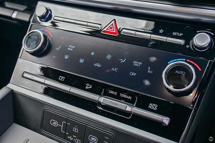 2025 Hyundai Santa Fe Hybrid