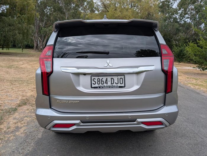 2024 Mitsubishi Pajero Sport GLS