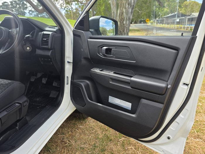 2025 Mitsubishi Triton GLX