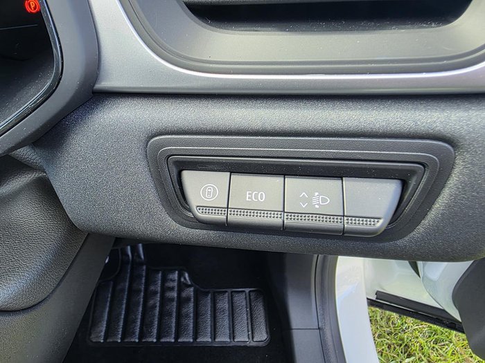 2025 Mitsubishi ASX LS