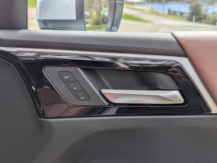 2025 Mitsubishi Outlander Exceed Tourer