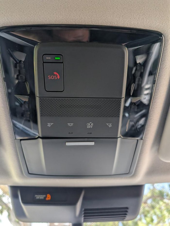 2025 Mitsubishi Outlander LS