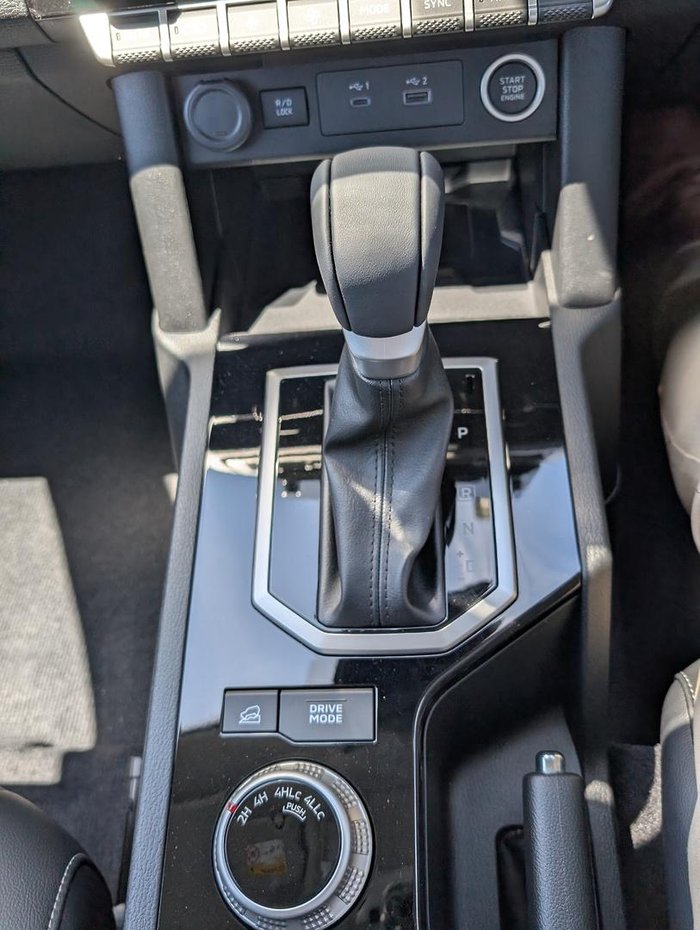 2025 Mitsubishi Triton GLS