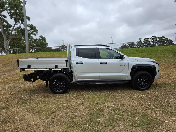 2025 Mitsubishi Triton GSR