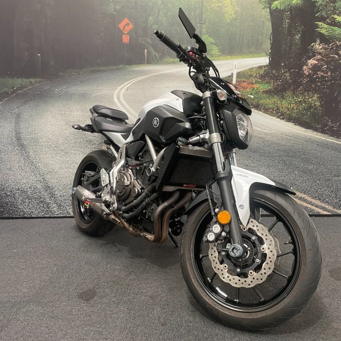 2015 Yamaha MT-07 White