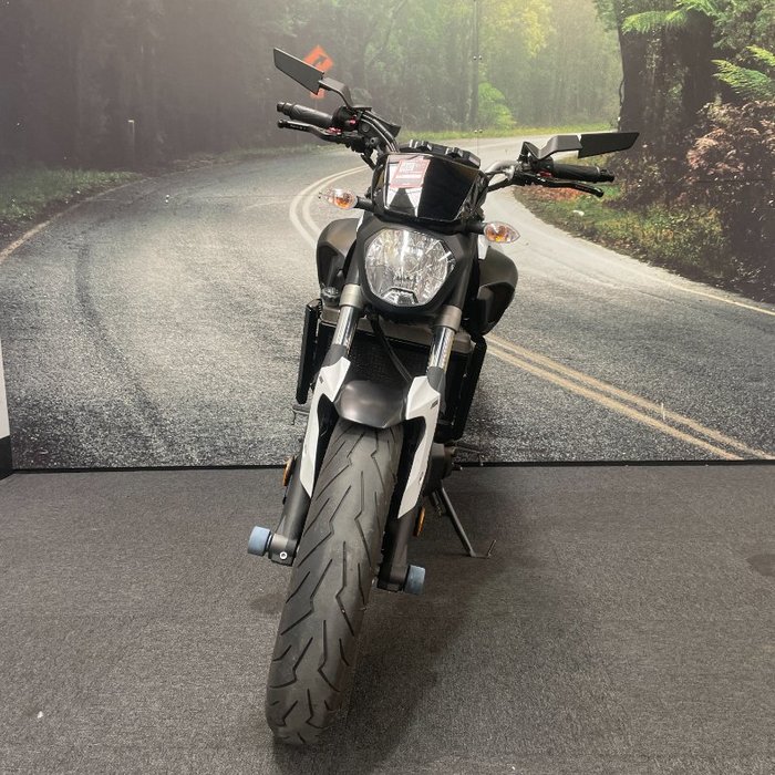 2015 Yamaha MT-07 White