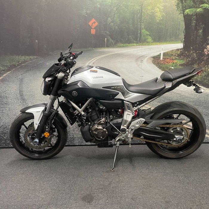 2015 Yamaha MT-07 White