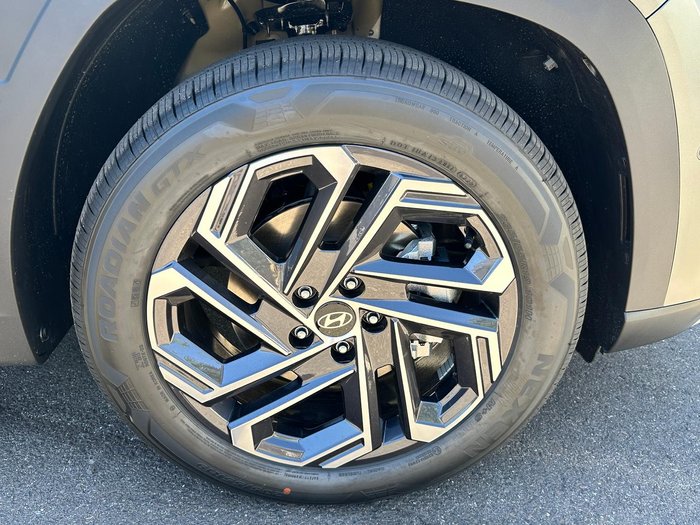 2026 Hyundai Tucson Hybrid Premium