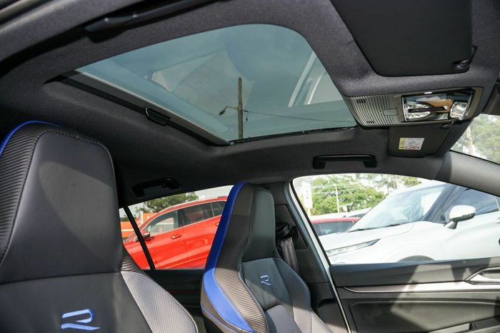 2025 Volkswagen Golf R