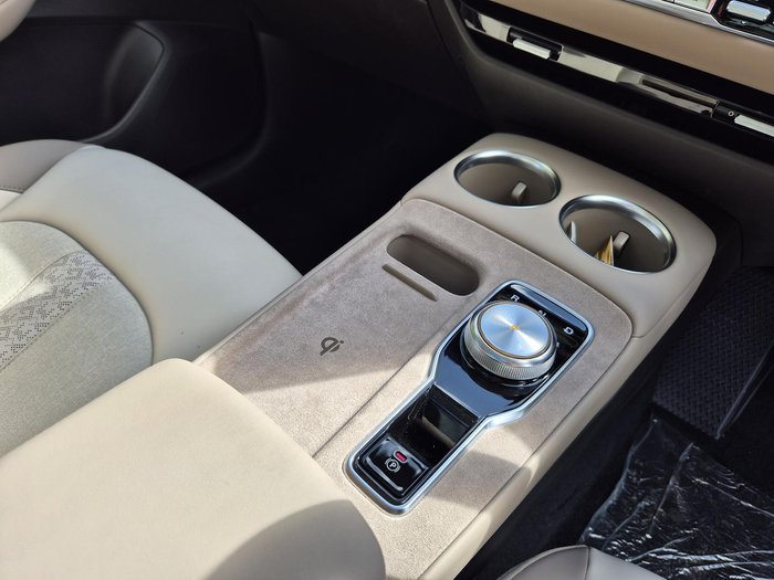 2025 MG MGS5 EV Essence 62