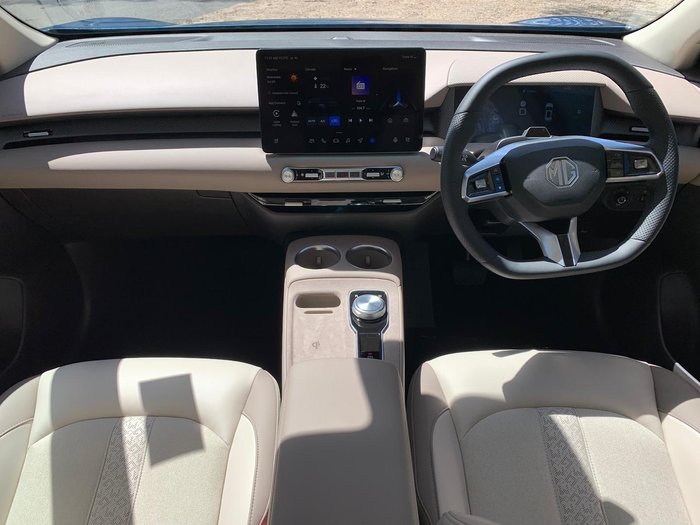 2025 MG MGS5 EV Essence 62